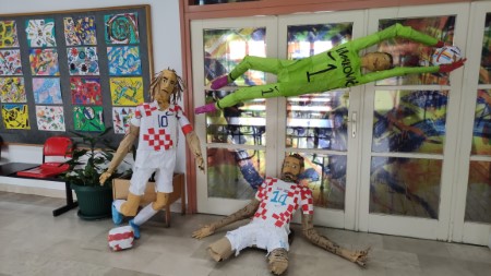 Naprijed vatreni!